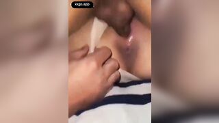 Cho vợ múp thử cảm giác lạ địt với b thân trg cơn phê vẫn k quên cầm tay chồng iu