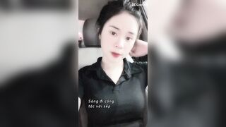 Capcut giật giật (14)