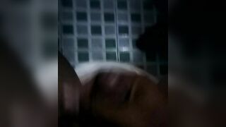 Học sinh cấp 2 sóc lọ trong nhà vệ sinh