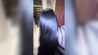 Cô bạn thân đang thấy đồ không đóng cửa phòng vô đụ luôn