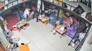 hack cam phòng ở nhân viên karaoke - phần 4