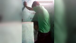Quay lén đôi học sinh Việt Nam vụng trộm dâm trong trường học