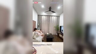 A Shipper Làm Tình Cùng Hot Milf Hoa Ngọc Lan và cô em họ three some