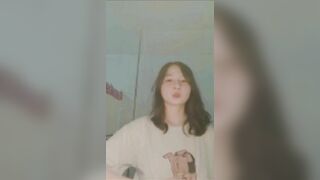 bé lớp 10 đang chat sex với người yêu thì mẹ vào