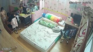 Camera Quay Lén Gái Mới Lớn Thay Đồ Vú Siêu Ngonnn