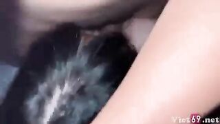 Uống say cô gái bị hai bạn khoá cũ lôi vào hấp dâm trong phòng bao quán bar