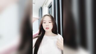 gạ bé idol tiktik xinh vú to call chat sex