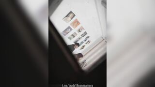 Sinh viên trường nghệ thuật cố gắng dí vào đít bạn gái, nhìn mặt bạn nữ thỏa mãn thật