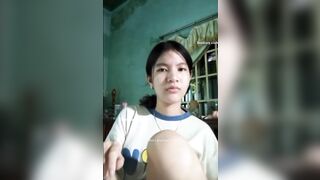 bé Vy lớp 10 mà đã thích trưng lồn