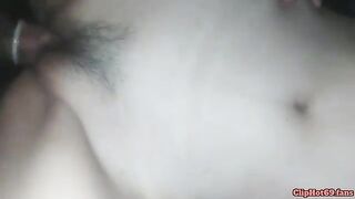 Hot girl 2k8 bị cậu em khoá dưới địt nát lồn non