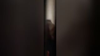 Con trai Quay lén Phát hiện Mẹ và hàng xóm djt nhau Sục cu xong mách Ông bố