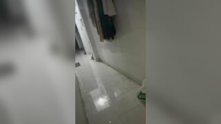 bé sinh viên chung dãy trọ cứ thế này anh chịu sao được