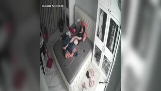 Chị gái khát tình bệnh hoãn không bao giờ thấy chị mặc quần