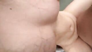 Anh nì đụ thui mà có cần chóng mặt z hăm dạ 😵 Xem mà còn hoa mắt