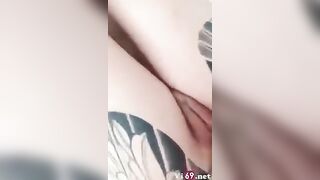Địt chị gái dân chơi xăm trổ vú to lồn ngon chơi cả lỗ đít siêu dâm