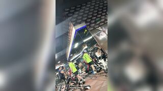 Tập gym hay gọi vốn đây bé :)))
