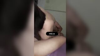 Chị máy bay dâm đãng vú bự gạ 2 e trai cu bự về nhà cho bú lồn thác loạn tập thể