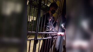 vã quá được e bạn thân sục qua cổng