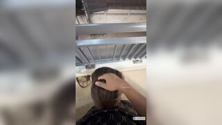 Lén lút bắt bé e họ khỏa thân ngậm cu public tại sân tàu điện ngầm