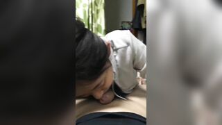 đi làm cả ngày mệt về  đến nhà em còn bắt anh chịch 5 nháy mới chịu