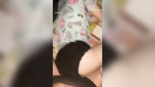 Con em dâu lồn trụi lông