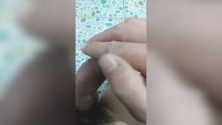 Sục trộm khi tắm