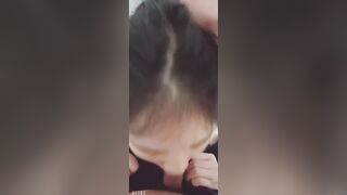 dạy dỗ bé học sinh bú mút sau giờ học