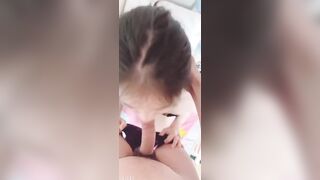 dạy dỗ bé học sinh bú mút sau giờ học