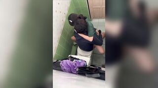 quay lén 2 em học sinh trốn học địt nhau