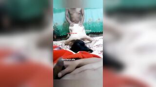 Cho con gái vợ some cùng bạn thân của dượng