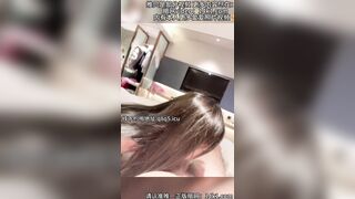 Sờ vú con bạn gạ nó bú cu cưỡi cặc dâm đãng kích thích