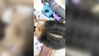 bé học sinh đòi ăn kem mọi lúc