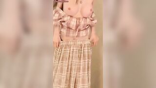 Thợ Ảnh số Hưởng, Chụp ảnh Sex Nude Được Móc Lồn Bóp Vú Bú Dâm Thủy