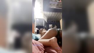 Cặp vợ chồng mới cưới quay clip dập nhau cực sung để làm kỷ niệm ngày cưới 2