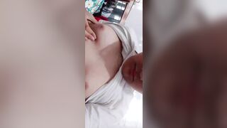 Thấy e loli trên Zalo, chat e gửi clip