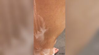 Tắm cùng bà chị vú siêu khủng 3
