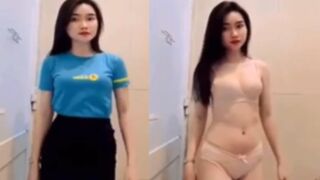 Clip Sex Gái xinh làm ở điện máy xanh eo thon