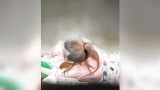 có vd tiếp thị bia và sếp tiếp thị thủ dâm và có vd bị mẹ phát hiện