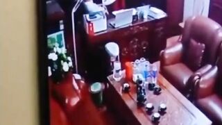 Full Tổng, Hiệu Trưởng Ép Phụ Huynh Quan Hệ Tình Dục để Nâng Điểm HSG