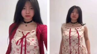 Clip Sex Chân dài bím dâm được cu dài thỏa mãn