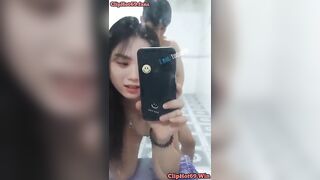Đang Suy nghĩ Xem đt, Thg bạn Cứ Bóp Vú Xe ti làm Nứng Bú Cu some djt nhau