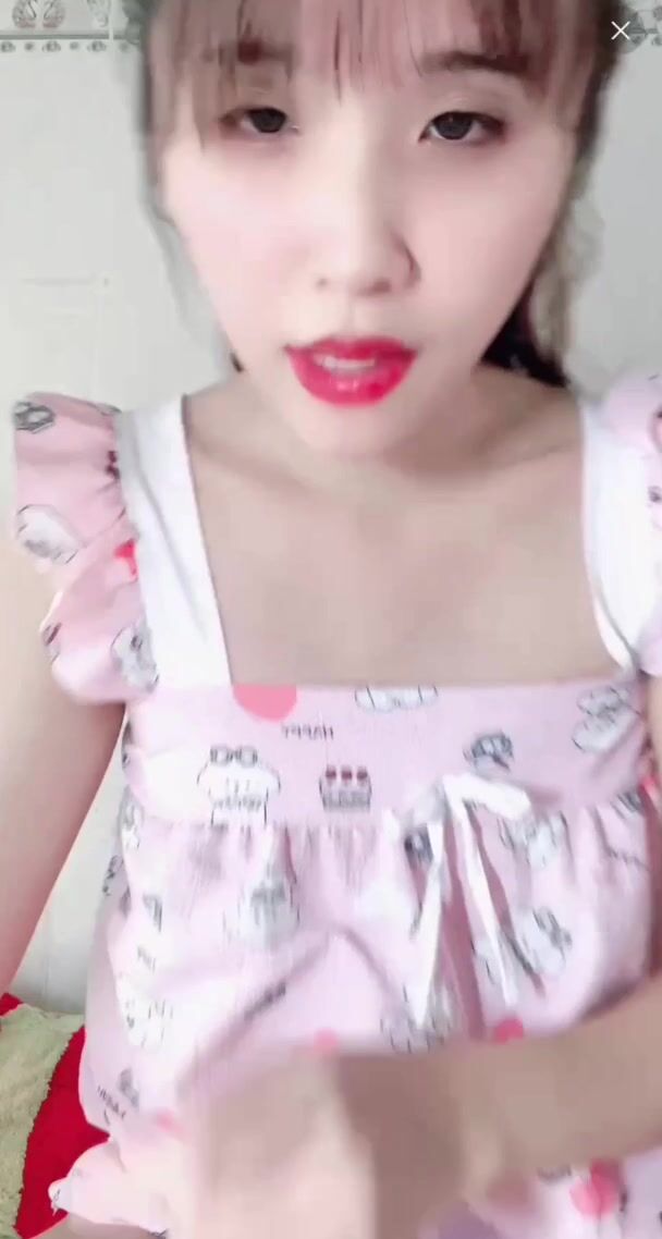 Live show kiếm tiền nuôi con