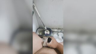 Lấy đồ lót dì sóc lọ