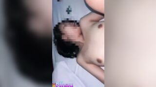 bạn đi vắng thì người yêu bạn để tôi