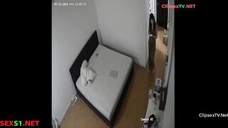 Quay lén Cô Giáo CN, Hiền Hiền mà Nứng Móc Lồn Rên Rỉ ác bắn nước