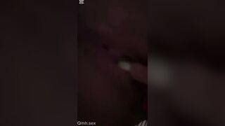 Nửa đêm nứng lồn teen HS Móc lồn Bú Nước Đái dâm thủy cực Nứng