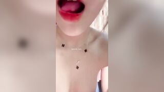 Cực shock, Thu Huyền Loli Mình DÂY văn Lang Chát Sex Móc Lồn Gửi Bạn Trai Đi Tắm