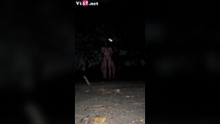 Clip Sex Dừng xe bắt em bú cu rồi địt nhau ngay giữa đường mà anh yếu quá chịu không