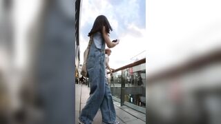 quay lén dưới váy các em xinh tươi - phần 11