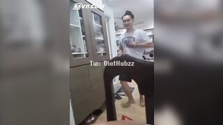 Tốc váy, Móc lồn Bác Họ Đang nấu ăn, Hấp dâm xuất tinh đầy lồn
